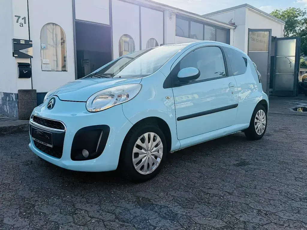 Gebraucht Citroën C1 SELECTION 68 PS (50 kW) 2014 Blau Kleinwagen