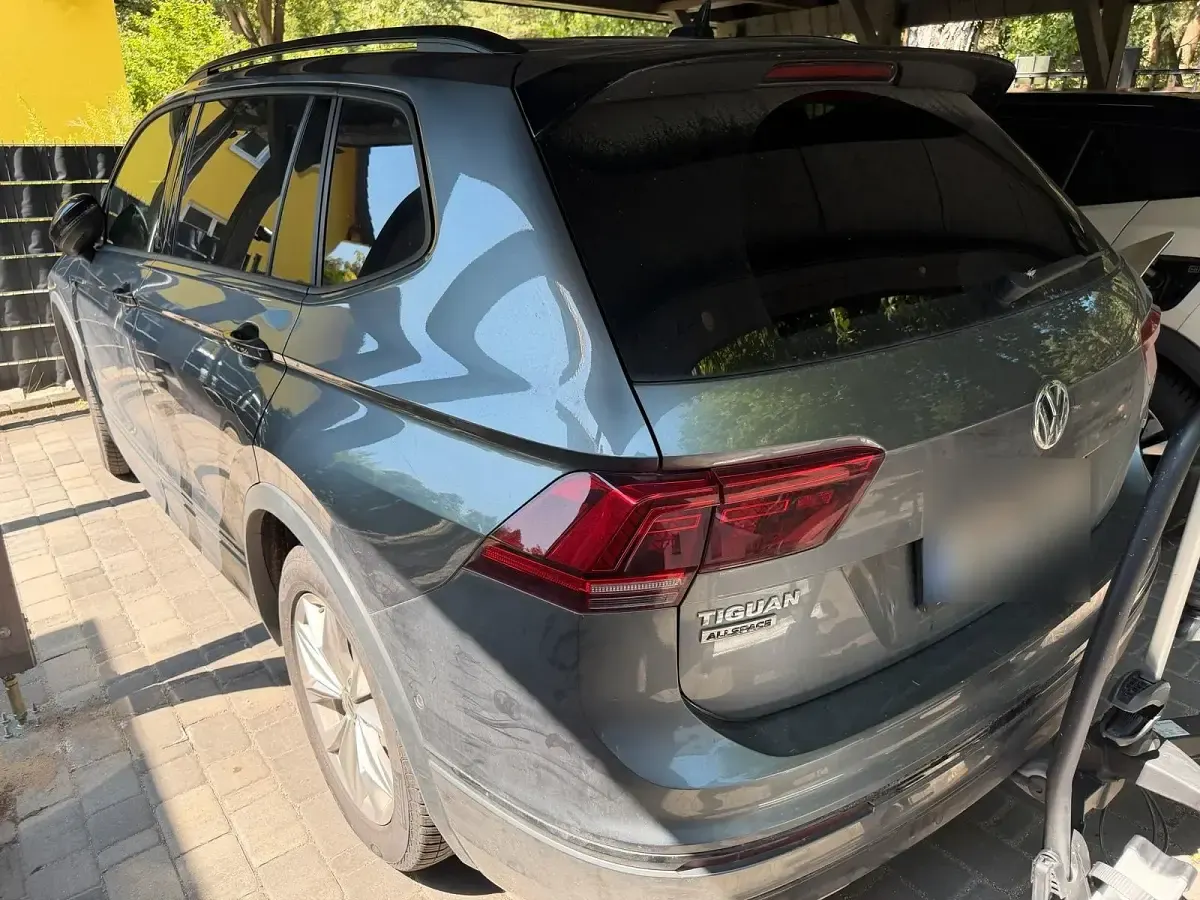 Gebraucht VW Tiguan Allspace 200 PS (147 kW) 2021 Grau SUV