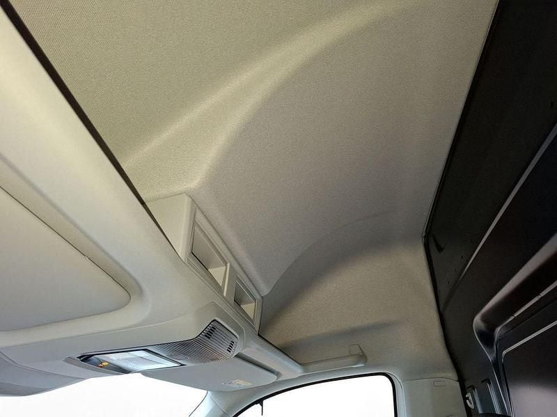 Neu VW Crafter 177 PS (130 kW) 2025 Weiß Van