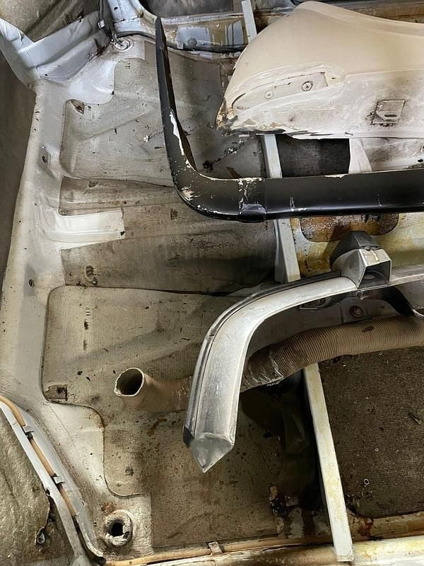 Gebraucht BMW 2002 100 PS (73 kW) 1973 Weiß Limousine