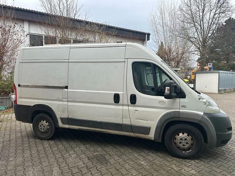 Gebraucht Fiat Ducato 131 PS (96 kW) 2012 Weiß Van