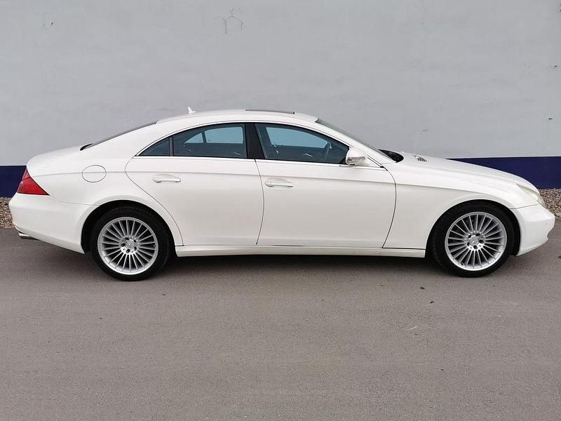 Gebraucht Mercedes CLS320 224 PS (164 kW) 2008 Other Limousine