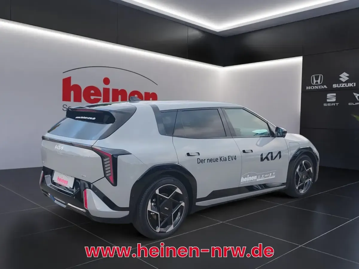 Gebraucht Kia EV4 Comfort 150 kW (204 PS) 2025 Wolfgrau Limousine