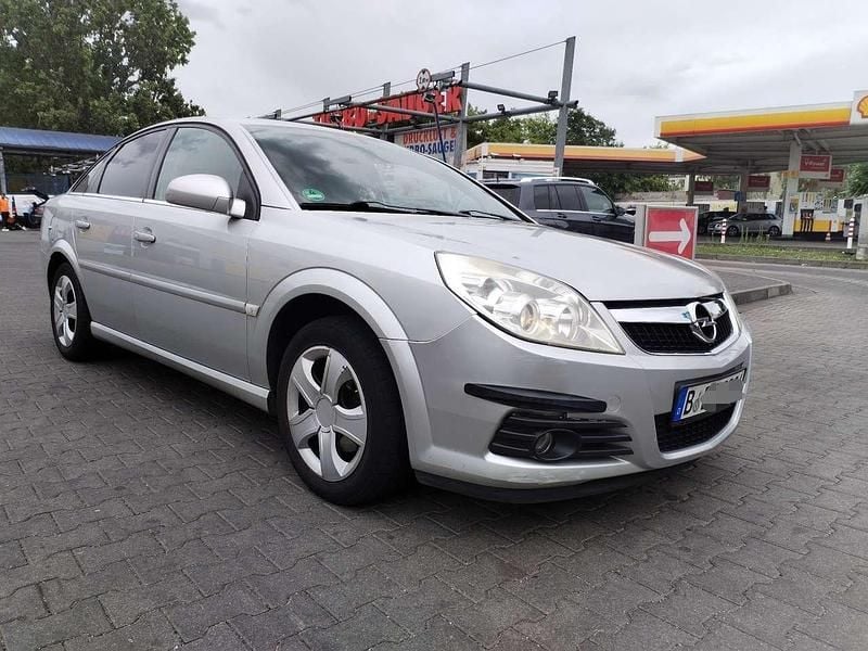 Silber Gebraucht 2007 Opel Vectra Edition Limousine | 2.950 € (Fairer Preis) - Bild 1/4