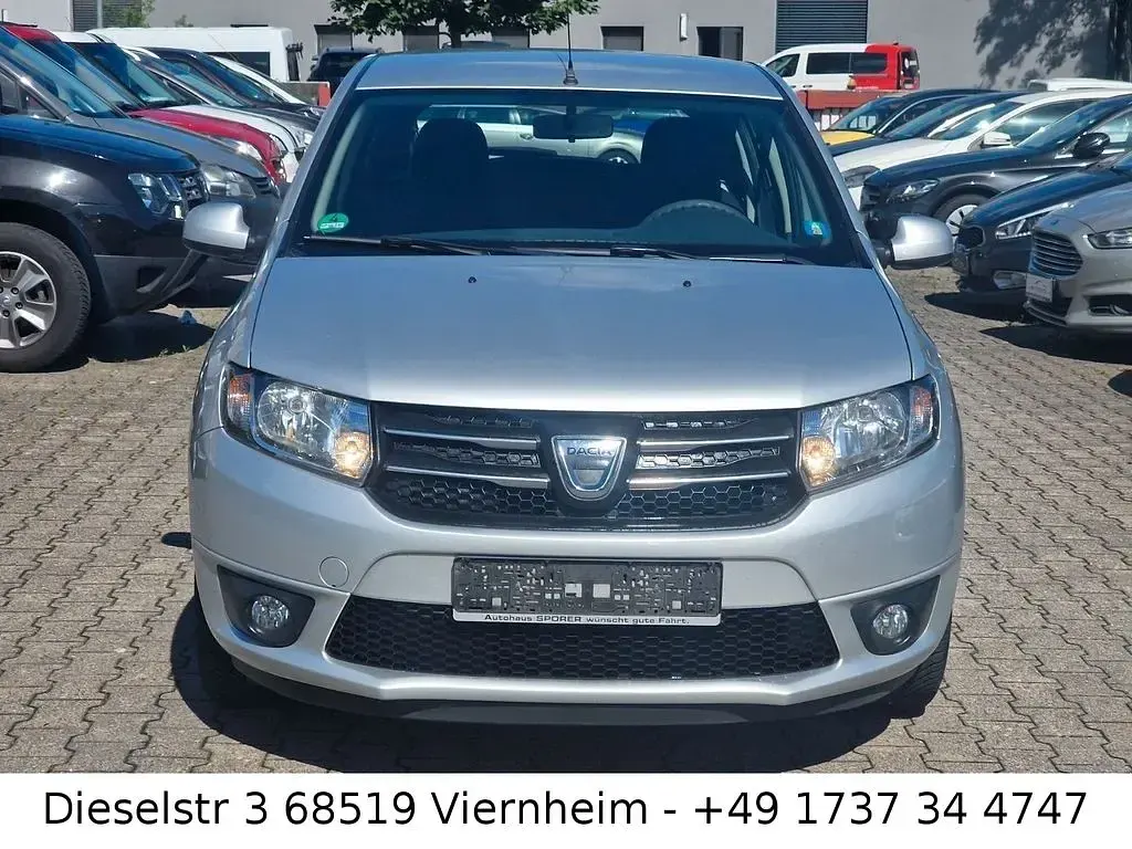Gebraucht Dacia Sandero Lauréate 75 PS (55 kW) 2016 Grau Limousine