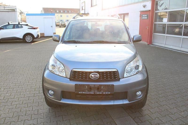 Gebraucht Daihatsu Terios 105 PS (77 kW) 2010 Grau (metallic) SUV