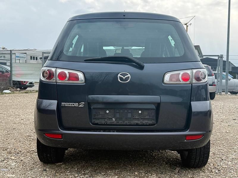 Gebraucht Mazda 2 80 PS (58 kW) 2007 Andere farben Kleinwagen