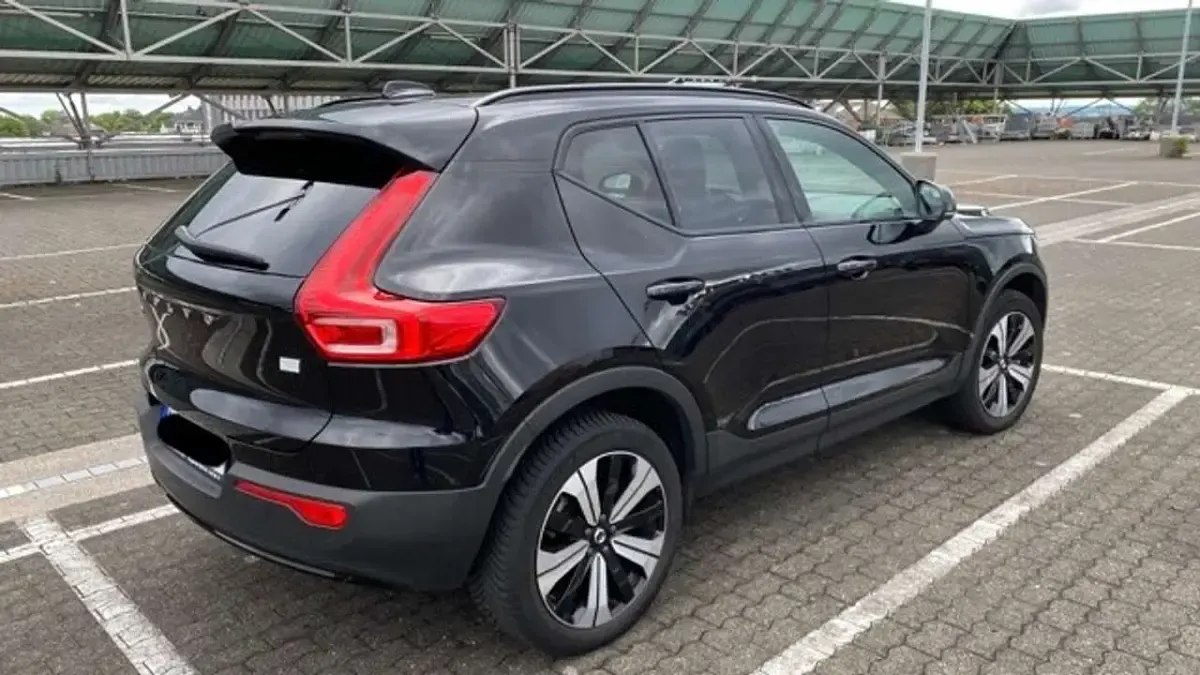 Gebraucht Volvo XC40 Plus 300 kW (408 PS) 2023 Schwarz SUV