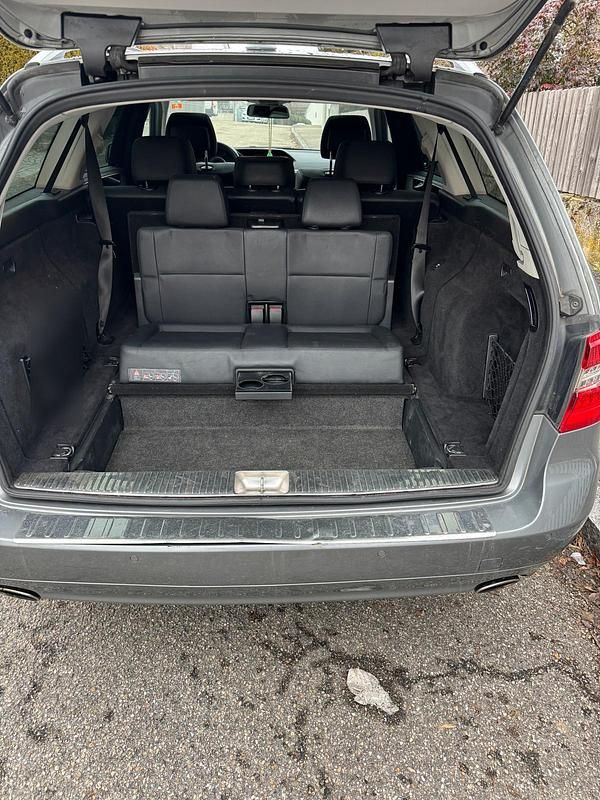 Gebraucht Mercedes E350 265 PS (194 kW) 2012 Grau Kombi