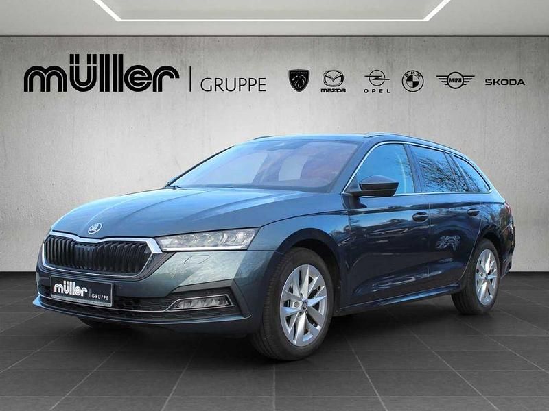 Grau Gebraucht 2021 Skoda Octavia First Edition Kombi | 21.990 € (Fairer Preis) - Bild 1/4