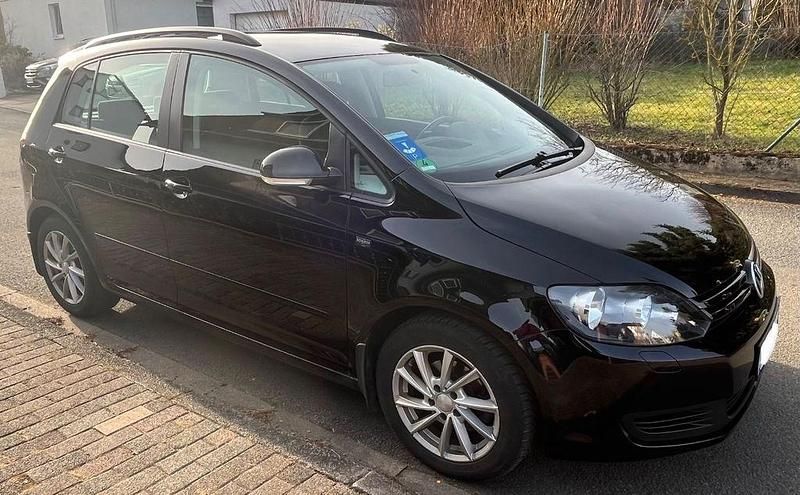 Gebraucht VW Golf Plus Cross Trendline 80 PS (58 kW) 2009 Schwarz Van / Kleinbus