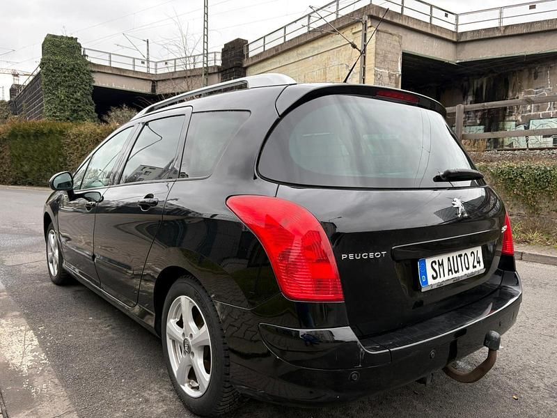 Gebraucht Peugeot 308 156 PS (114 kW) 2011 Schwarz Kombi
