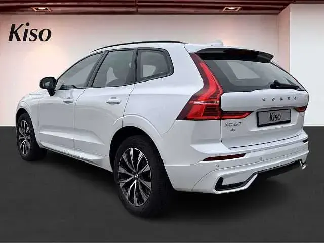 Gebraucht Volvo XC60 145 PS (106 kW) 2023 SUV