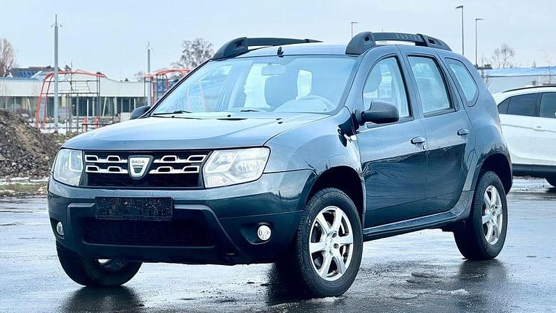 Grau Gebraucht 2014 Dacia Duster SUV | 5.490 € (Guter Preis) - Bild 1/4