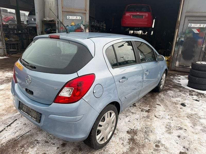 Gebraucht Opel Corsa 80 PS (58 kW) 2007 Grau Kleinwagen