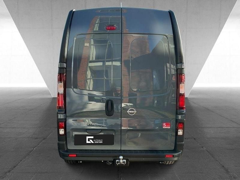 Neu Nissan Primastar N-Connecta 150 PS (110 kW) 2026 Grau Van / Kleinbus