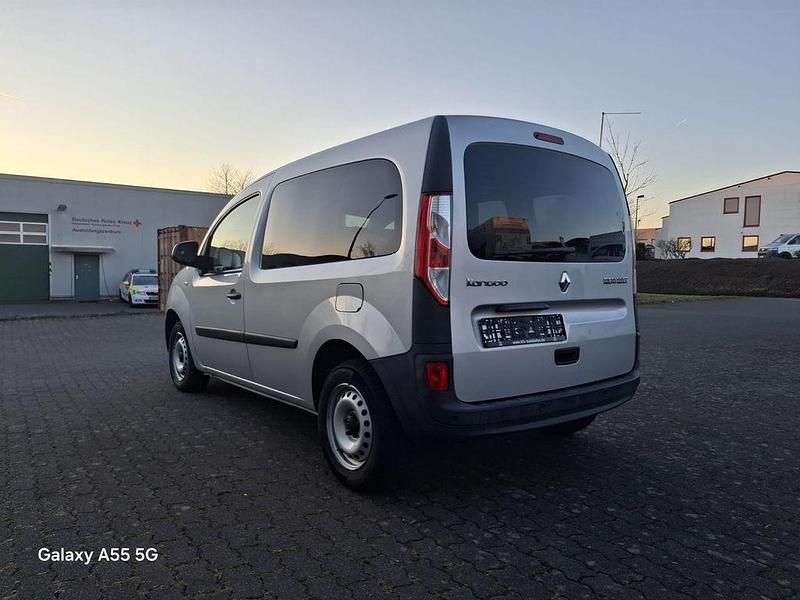 Gebraucht Renault Kangoo 110 PS (80 kW) 2019 Silber Van / Kleinbus