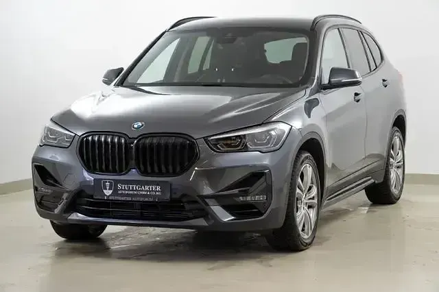 Gebraucht BMW X1 M Sport 140 PS (102 kW) 2020 Grau SUV