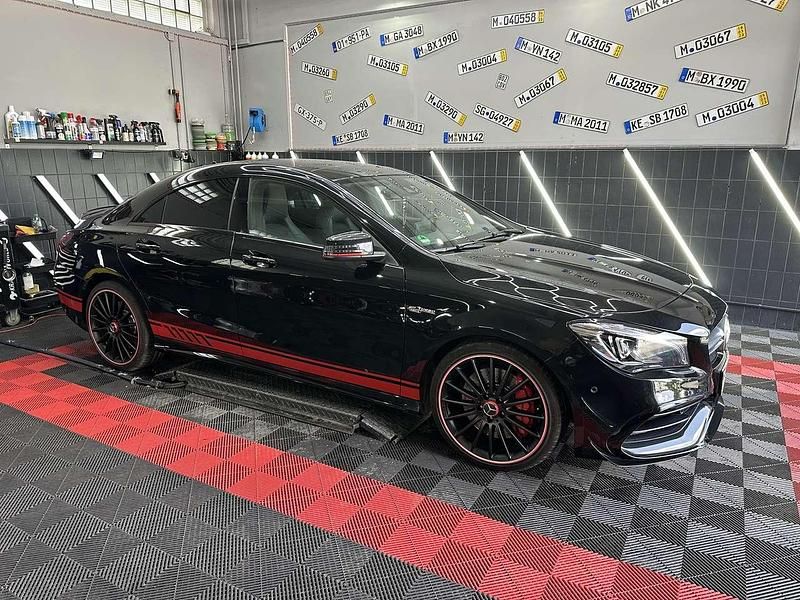 Gebraucht Mercedes CLA45 AMG AMG 381 PS (280 kW) 2018 Schwarz Coupé