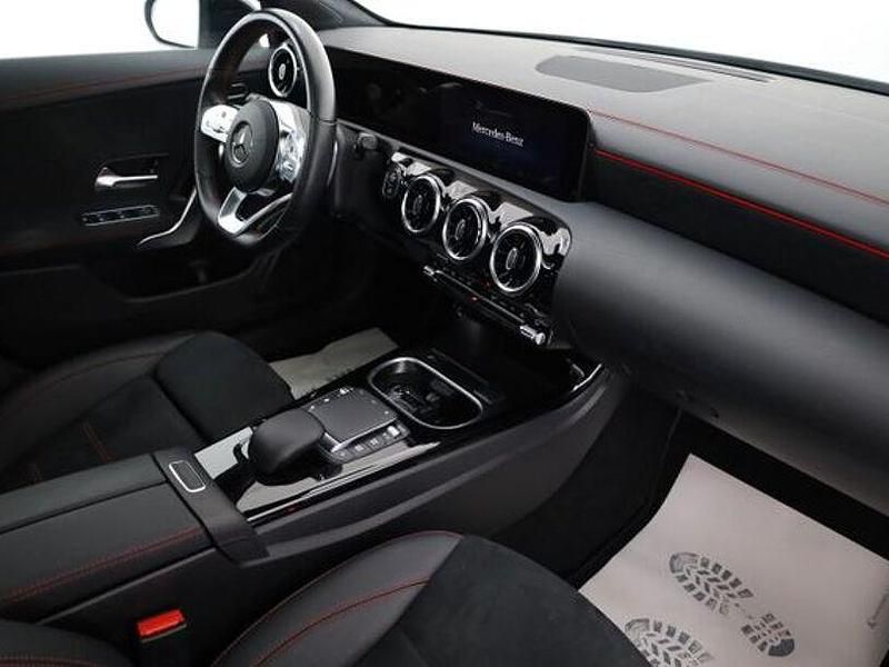 Gebraucht Mercedes CLA220 AMG 190 PS (139 kW) 2022 Iridiumsilber (metallic) Limousine