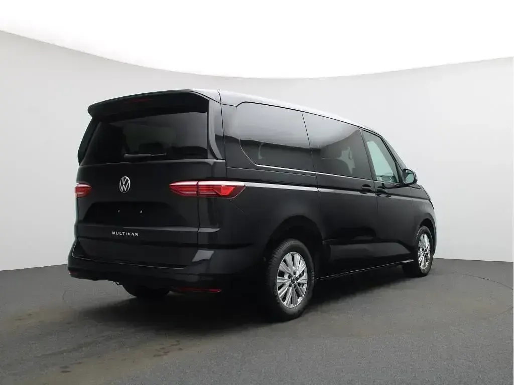 Używany VW T7 150 KM (110 kW) 2025 Czarny Van