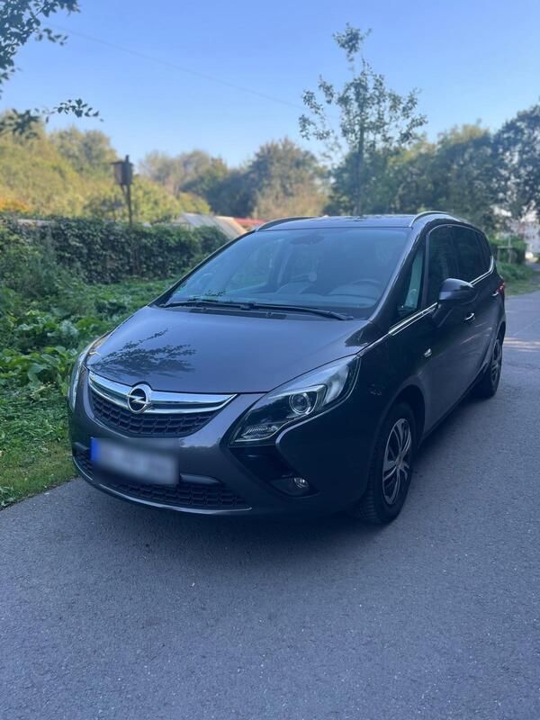 Silber Gebraucht 2012 Opel Zafira Van / Kleinbus | 6.000 € (Fairer Preis) - Bild 1/4