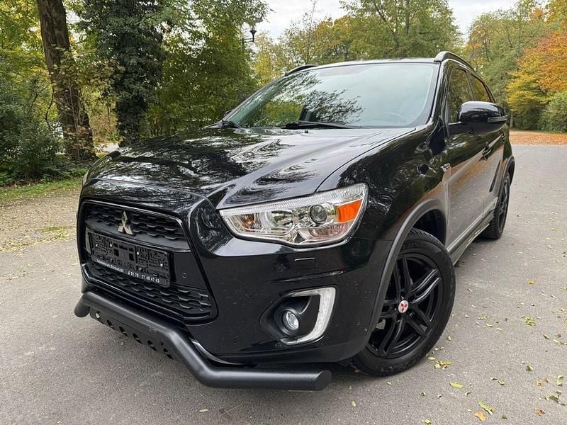 Schwarz Gebraucht 2016 Mitsubishi ASX Diamant Edition SUV | 13.990 € (Fairer Preis) - Bild 1/4