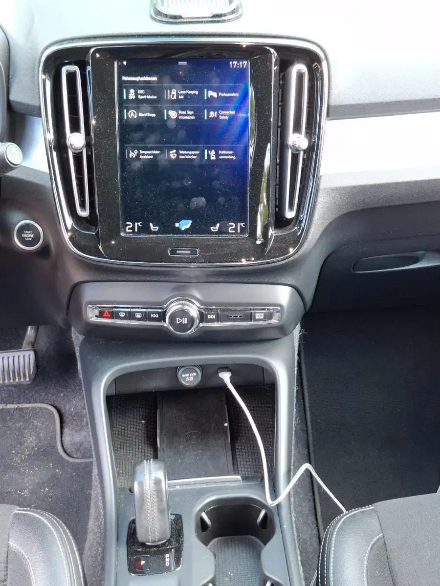 Gebraucht Volvo XC40 163 PS (119 kW) 2020 SUV