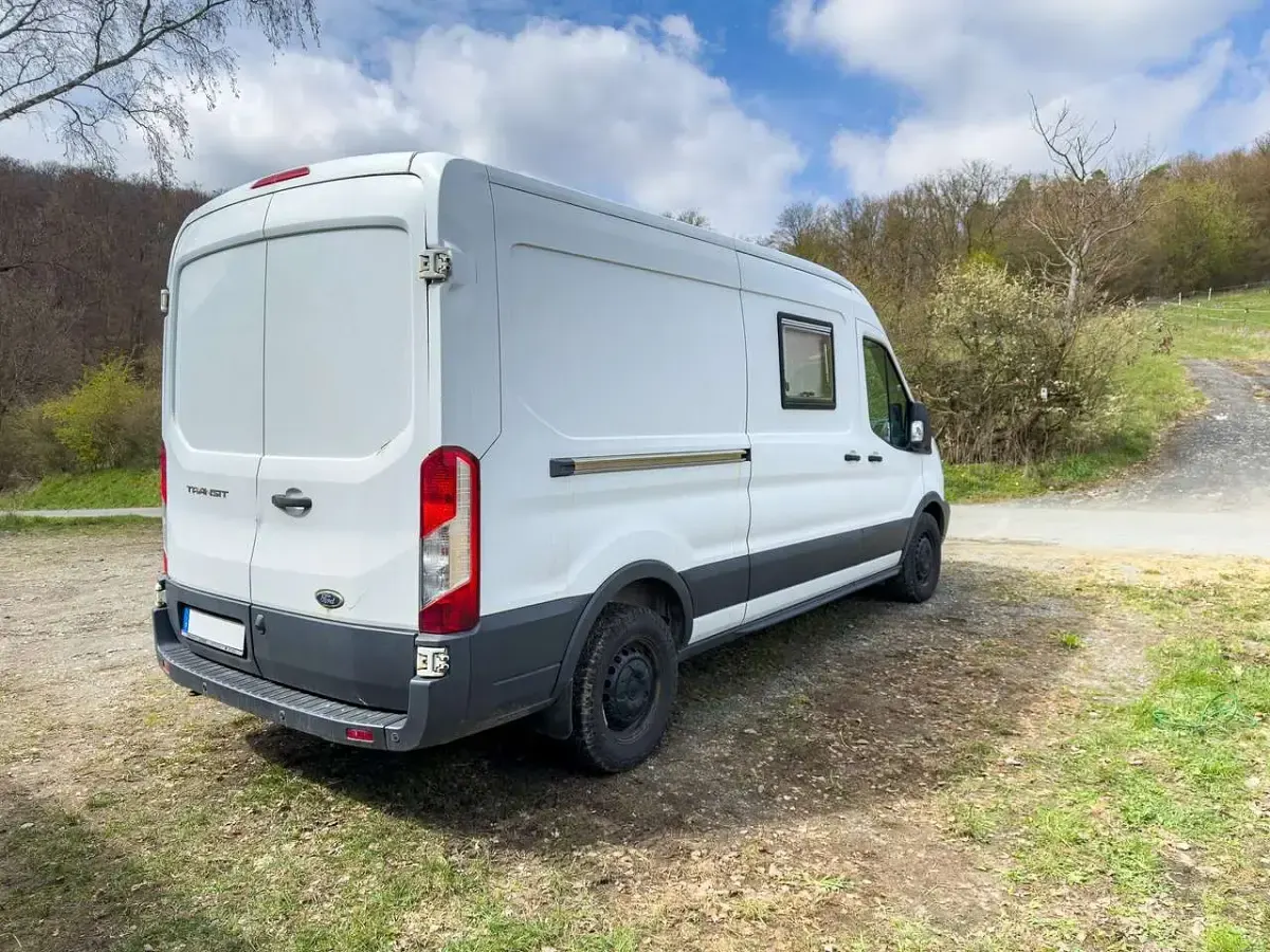 Gebraucht Ford Transit 155 PS (114 kW) 2015 Weiß Van