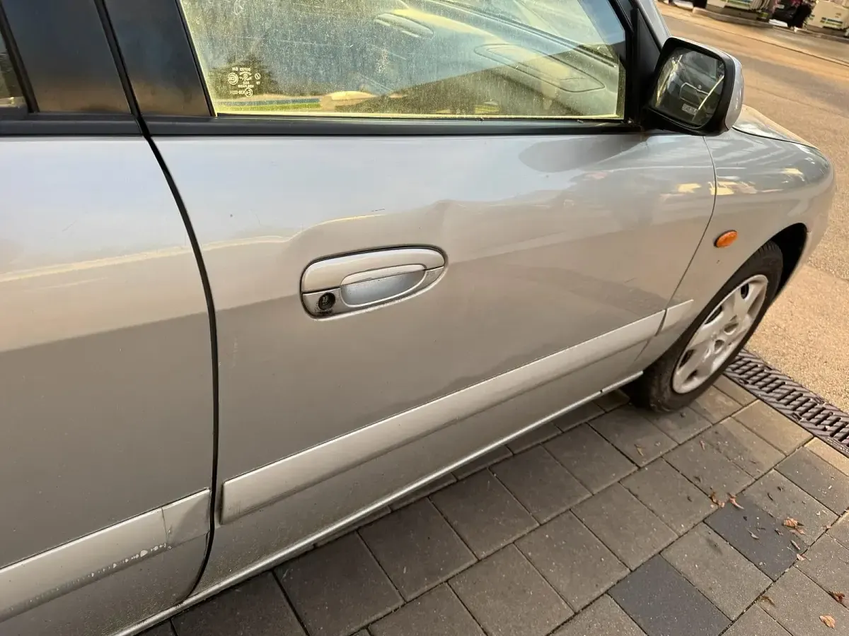 Occasion Mazda 626 115 ch (84 kW) 2001 Argent Berline