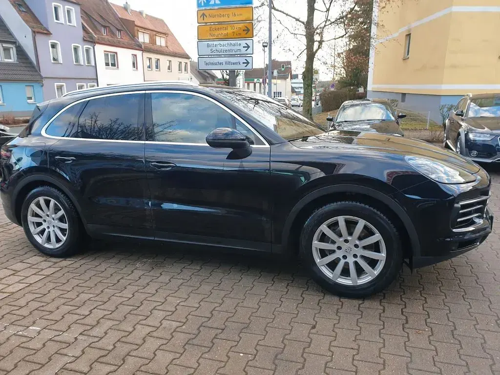 Gebraucht Porsche Cayenne 340 PS (250 kW) 2019 Schwarz SUV