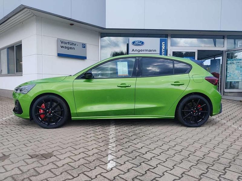 Gebraucht Ford Focus ST 280 PS (205 kW) 2024 Grün Limousine
