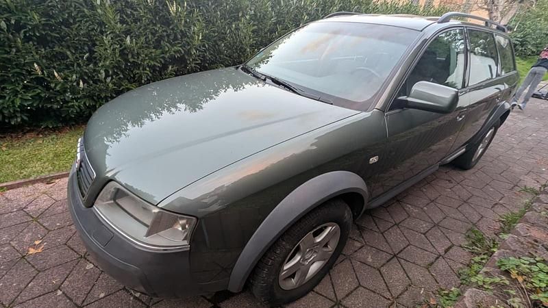 Grün Gebraucht 2004 Audi A6 Allroad Kombi | 3.450 € (Fairer Preis) - Bild 1/4