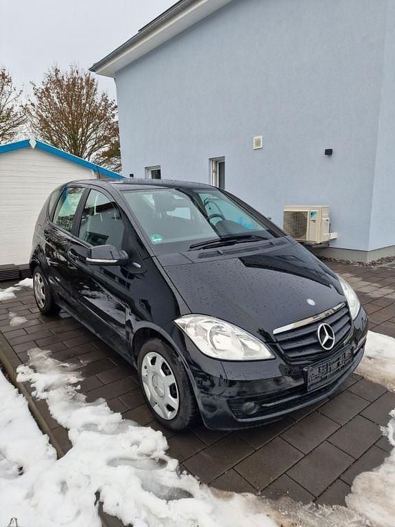 Gebraucht Mercedes A160 95 PS (69 kW) 2011 Schwarz Van / Kleinbus