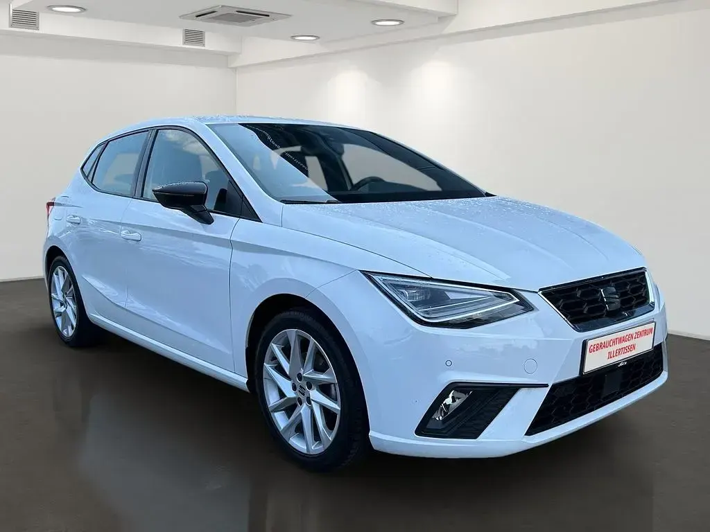 Gebraucht Seat Ibiza FR 110 PS (80 kW) 2023 Weiß Kleinwagen