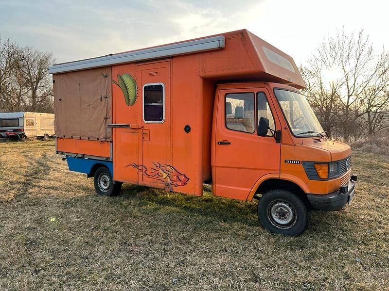 Gebraucht Mercedes T1 95 PS (69 kW) 1994 Orange Van