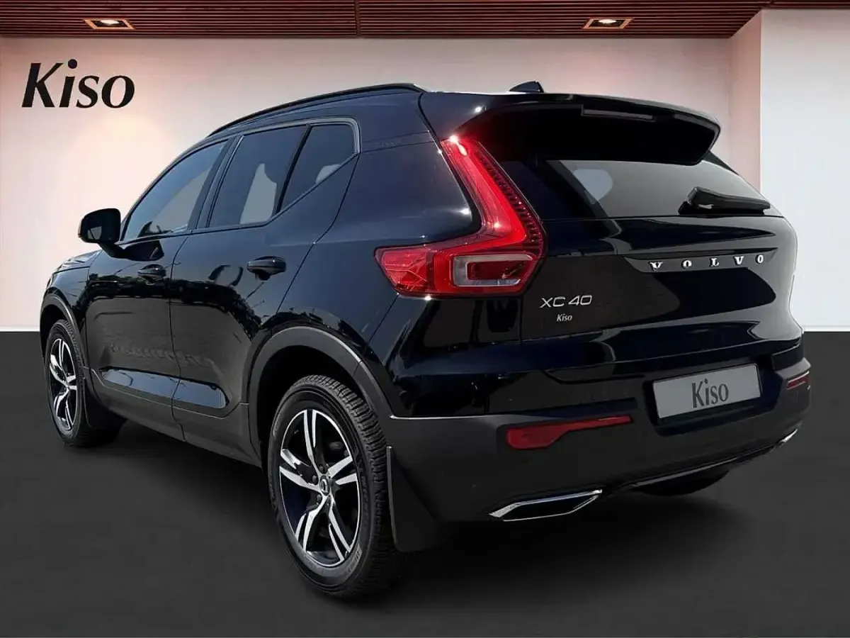 Gebraucht Volvo XC40 R-Design 163 PS (119 kW) 2020 Schwarz SUV
