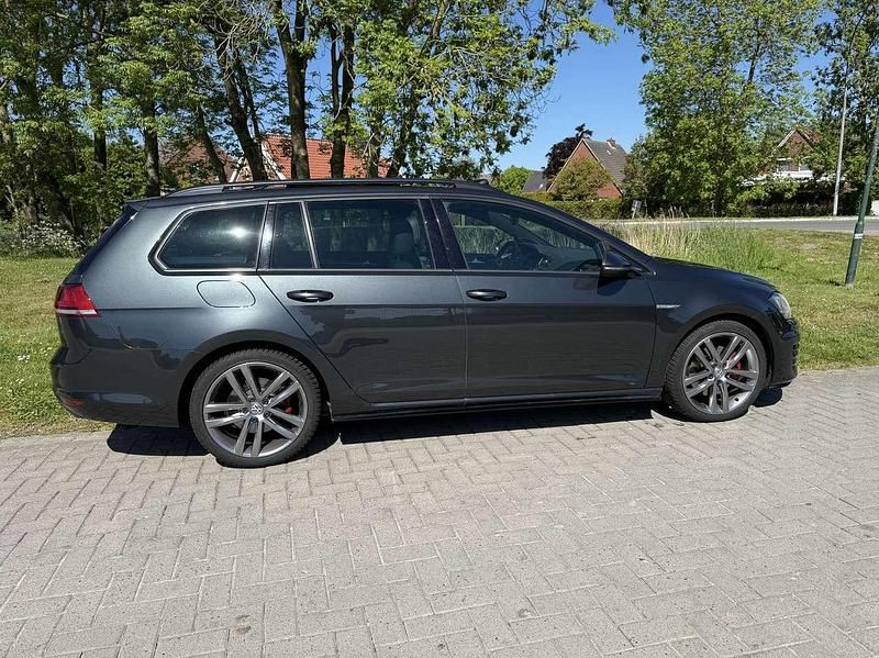 Gebraucht VW Golf VII GTI 184 PS (135 kW) 2015 Grau Kombi