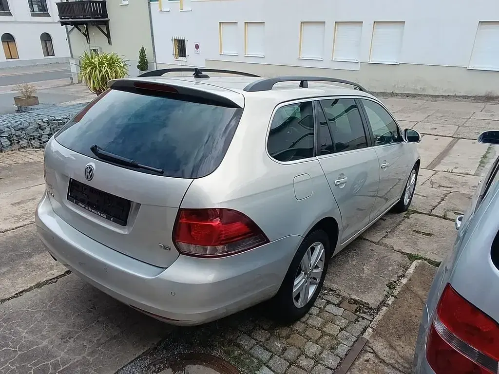 Gebraucht VW Golf VI Comfortline 122 PS (89 kW) 2009 Silber Kleinwagen