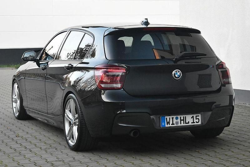 Gebraucht BMW 118 Performance 170 PS (125 kW) 2012 Saphirschwarz Kleinwagen