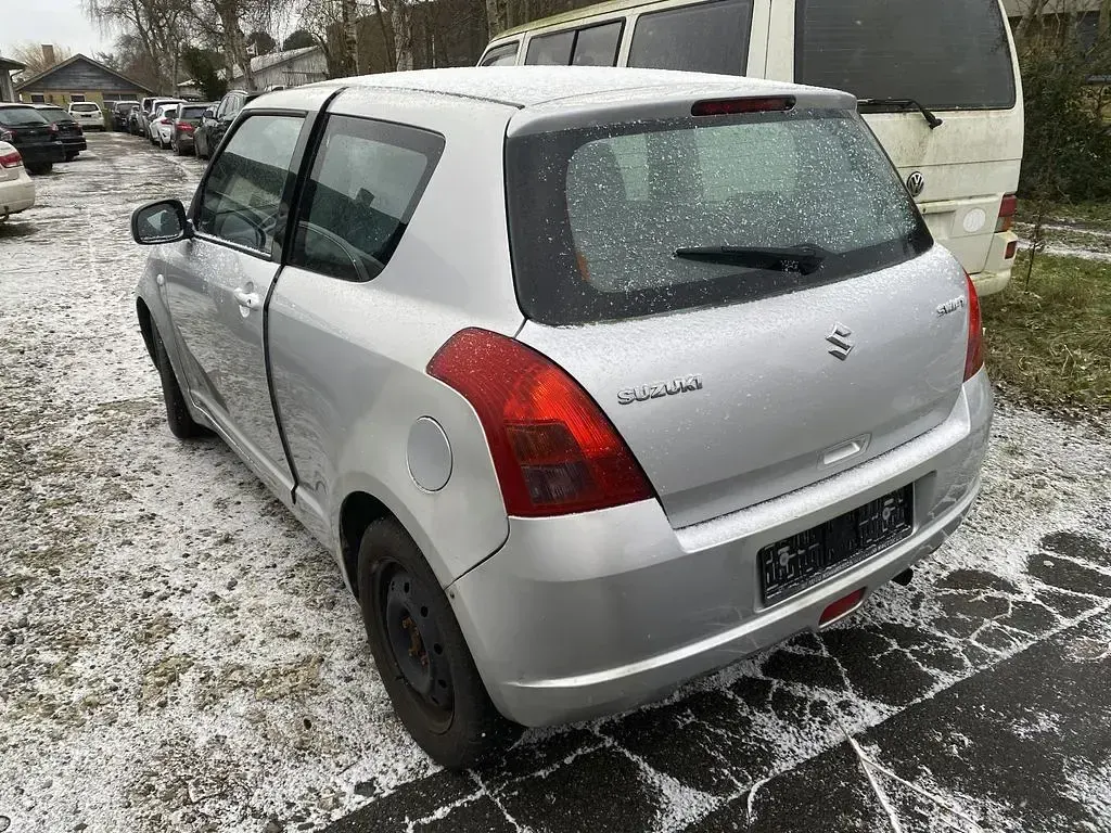 Gebraucht Suzuki Swift Comfort 92 PS (67 kW) 2007 Grau Kleinwagen