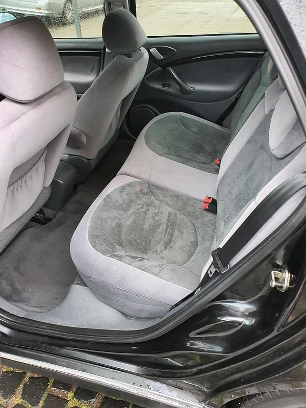 Gebraucht Citroën C5 116 PS (85 kW) 2006 Schwarz Limousine