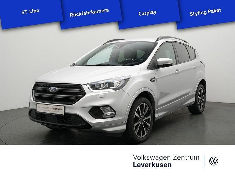 Gebraucht Ford Kuga ST-Line 150 PS (110 kW) 2019 Silber / polar silber (metallic) SUV