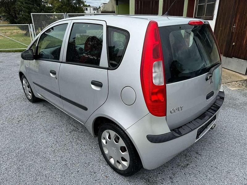 Gebraucht Mitsubishi Colt Inform 75 PS (55 kW) 2004 Silber Limousine