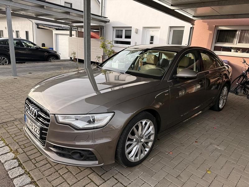 Andere farben Gebraucht 2013 Audi A6 Limousine | 14.000 € (Guter Preis) - Bild 1/4