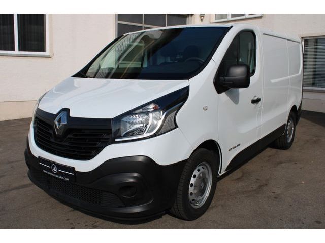 Weiß Gebraucht 2016 Renault Trafic Komfort Van | 11.990 € (Fairer Preis) - Bild 1/4