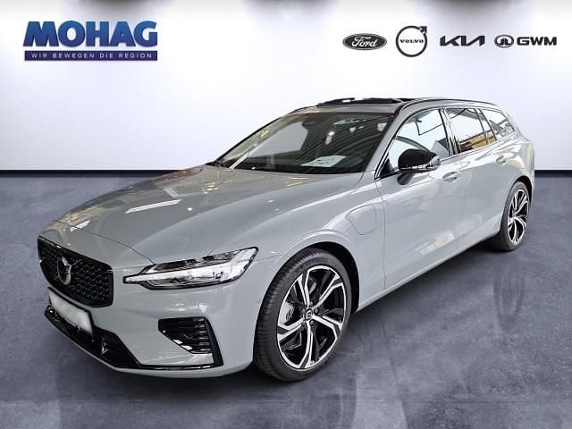 Vapour grey / metallic Neu 2025 Volvo V60 Plus Kombi | 63.990 € - Bild 1/4