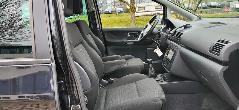 Gebraucht Seat Alhambra 140 PS (102 kW) 2009 Schwarz Van / Kleinbus