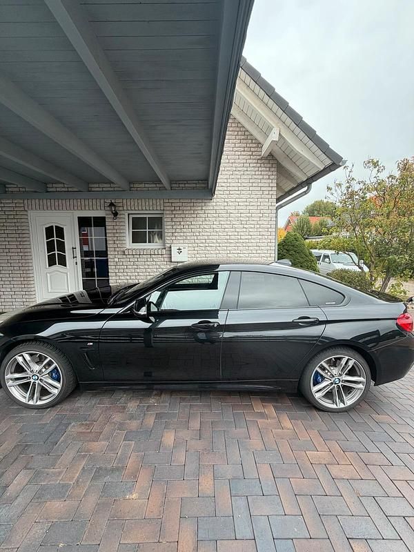 Gebraucht BMW 430 M Sport 259 PS (190 kW) 2018 Schwarz Coupé