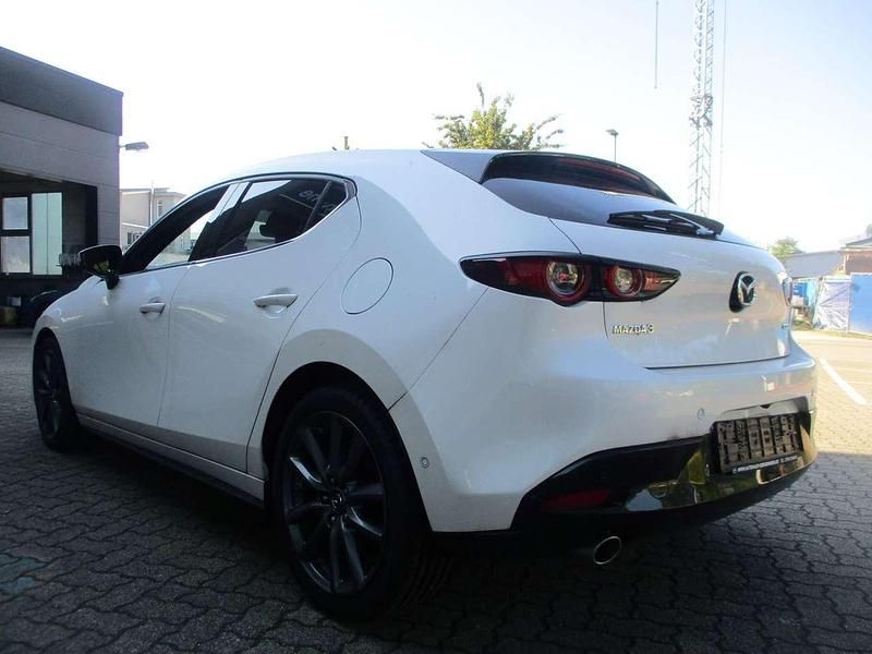 Gebraucht Mazda 3 Selection 122 PS (89 kW) 2019 Satinweiß Limousine